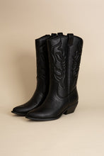 Load image into Gallery viewer, Rerun Western Boots
